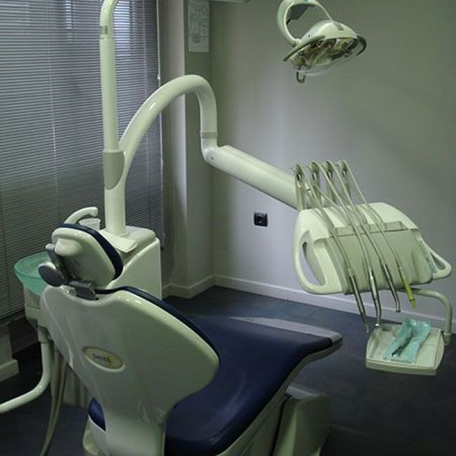 CLINICA DENTAL LEON